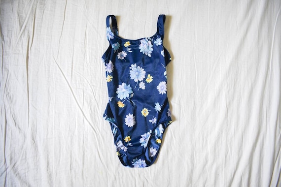 vintage fitted floral one piece swimsuit | vintag… - image 1