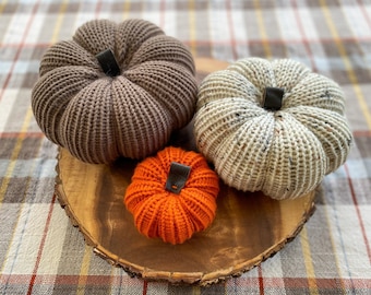 Farmhouse Pumpkin Set, Fall Harvest Home Decor, Rustic Yarn Pumpkin, Autumn Knit Table Decoration, Pumpkin Decor, Taupe, Tweed, Orange