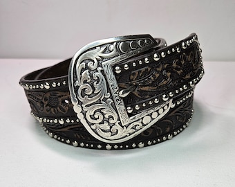 Ariat Women's Floral Nail Head Edge Belt Interchangeable Buckle - Size M