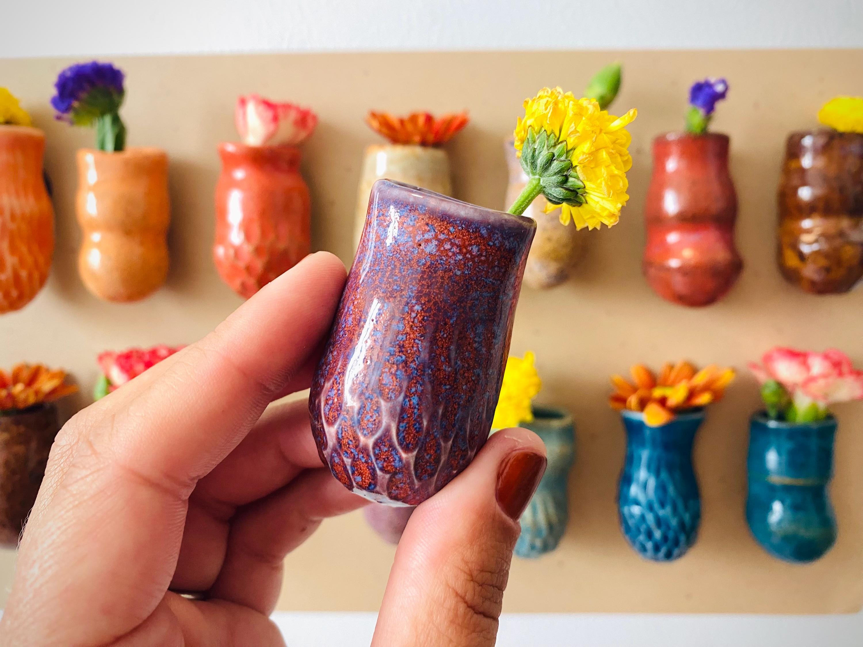 One Natural Color Mommy Vase - One Surprise Color Mini Vase