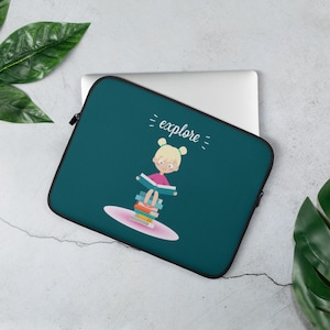 Cute girl Laptop Sleeve-lightweight laptop sleeve