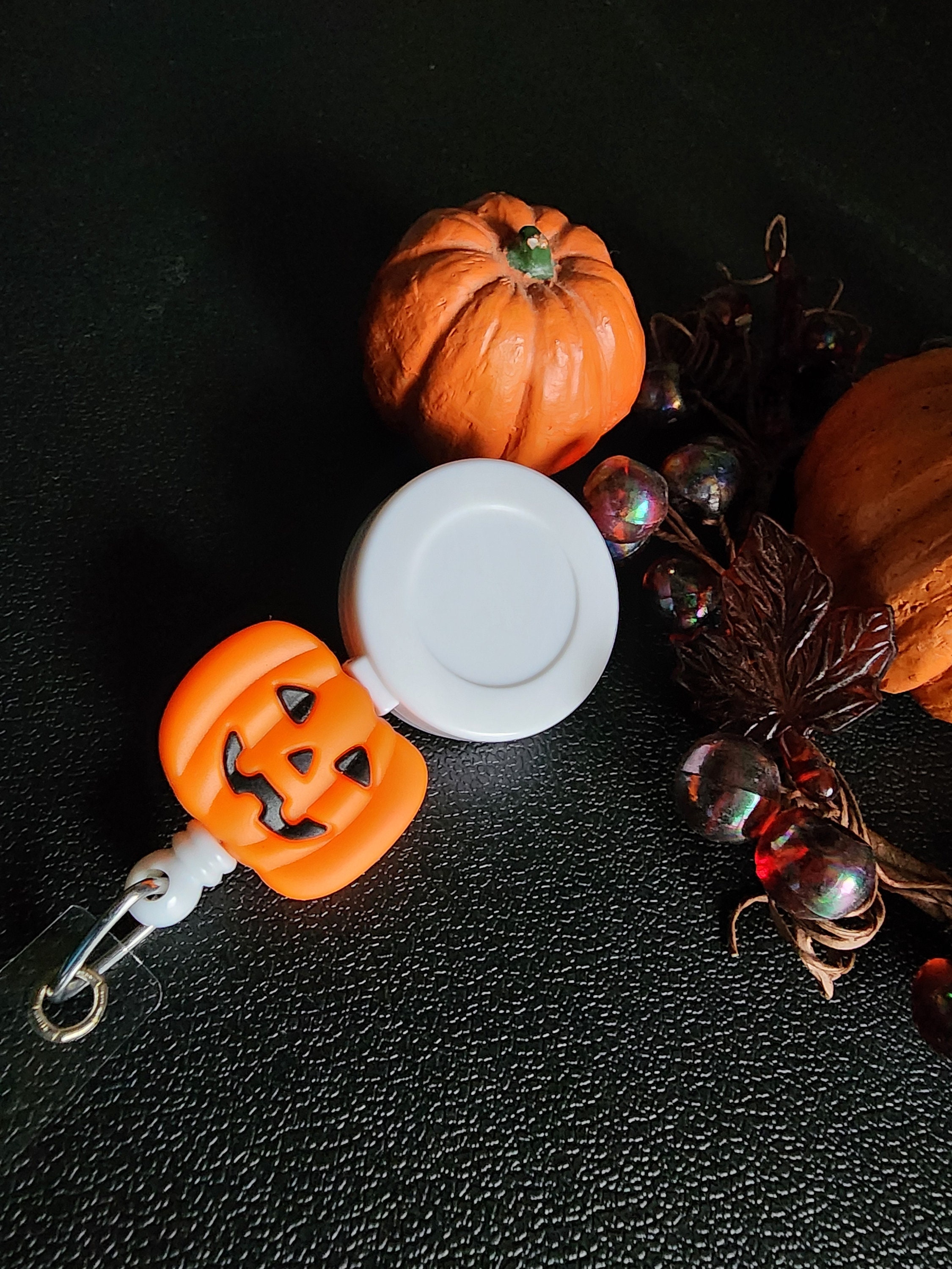 Broche Métal Halloween Citrouille Jack O'Lantern Orange 1-3/4" - Occasion