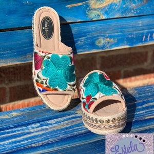Embroidered Platform Sandals; Size - 8.5
