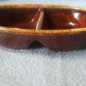 Klassische VTG Hull Pottery Brown Drip Divided Bowl USA ofenfest HP Servierschale