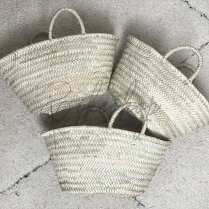 50% korting op NATUURLIJKE STROMAND, kleine rozenmand, cadeaumand van stro, lege stromanden, handgeweven van palmbladeren