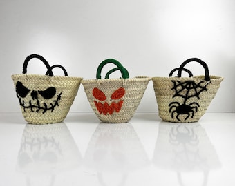 Halloween Stroh Einkaufstasche: Süßes oder Saures, Kürbis Eimer, Süßigkeiten Tasche, Monogramm Korb, Halloween Geschenke für Kinder