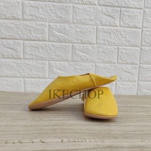 HANDMADE Moroccan Babouche Slippers for Women - Soft Organic Leather Mules