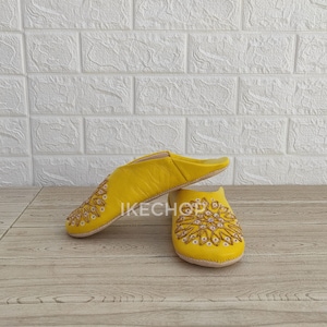 HANDMADE Moroccan Babouche Slippers for Women - Soft Organic Leather Mules