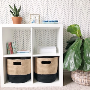 Cube Shelf With Storage Baskets