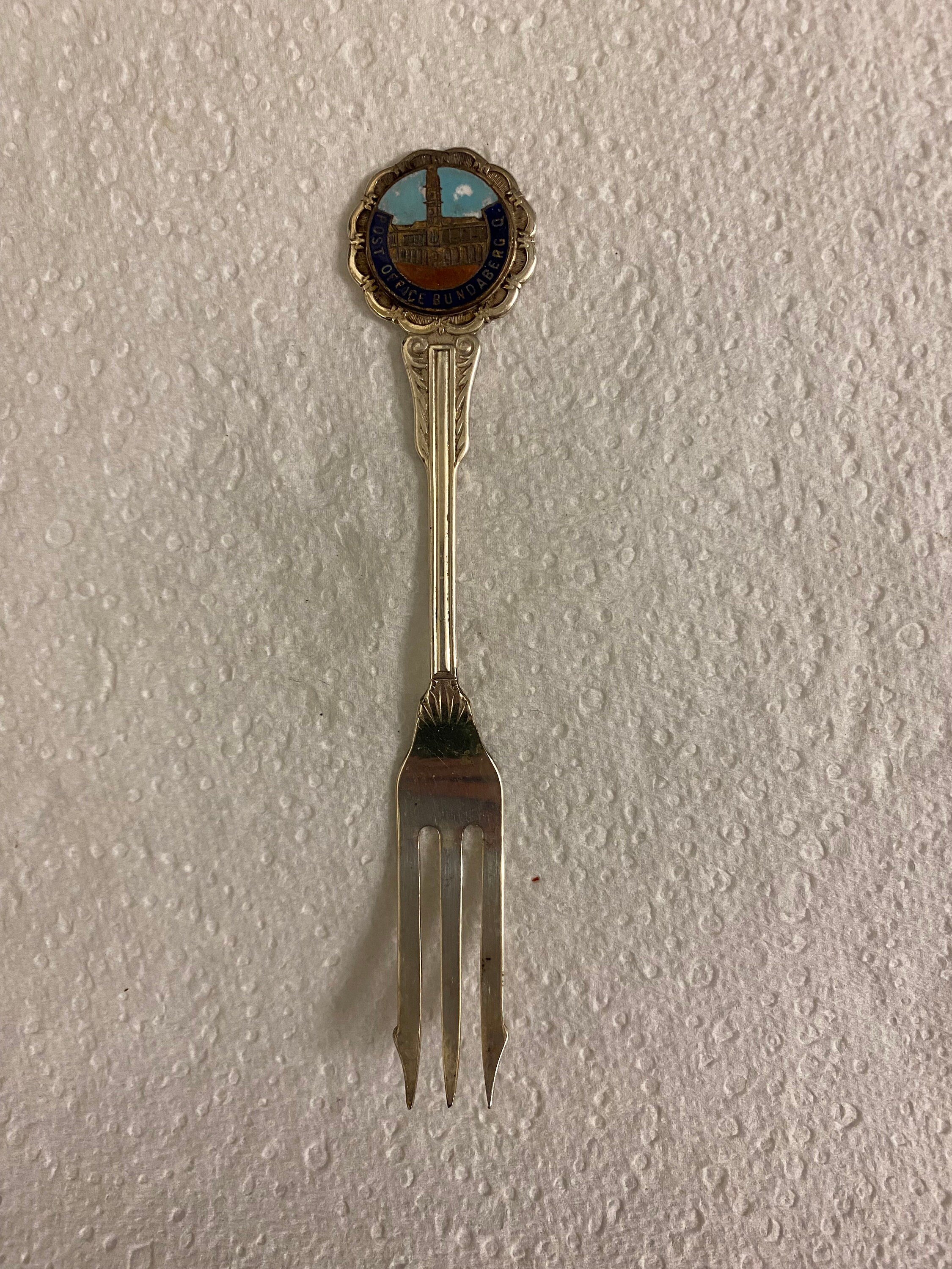 Souvenir fork Post Office of Bunderburg. Peninsula plate.