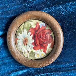 Vintage Round Wooden Brooch with image of Flowers in centre.