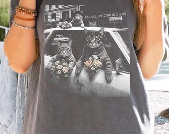 Vintage Style Cat Graphic T-Shirt, Funny Retro Art Tee