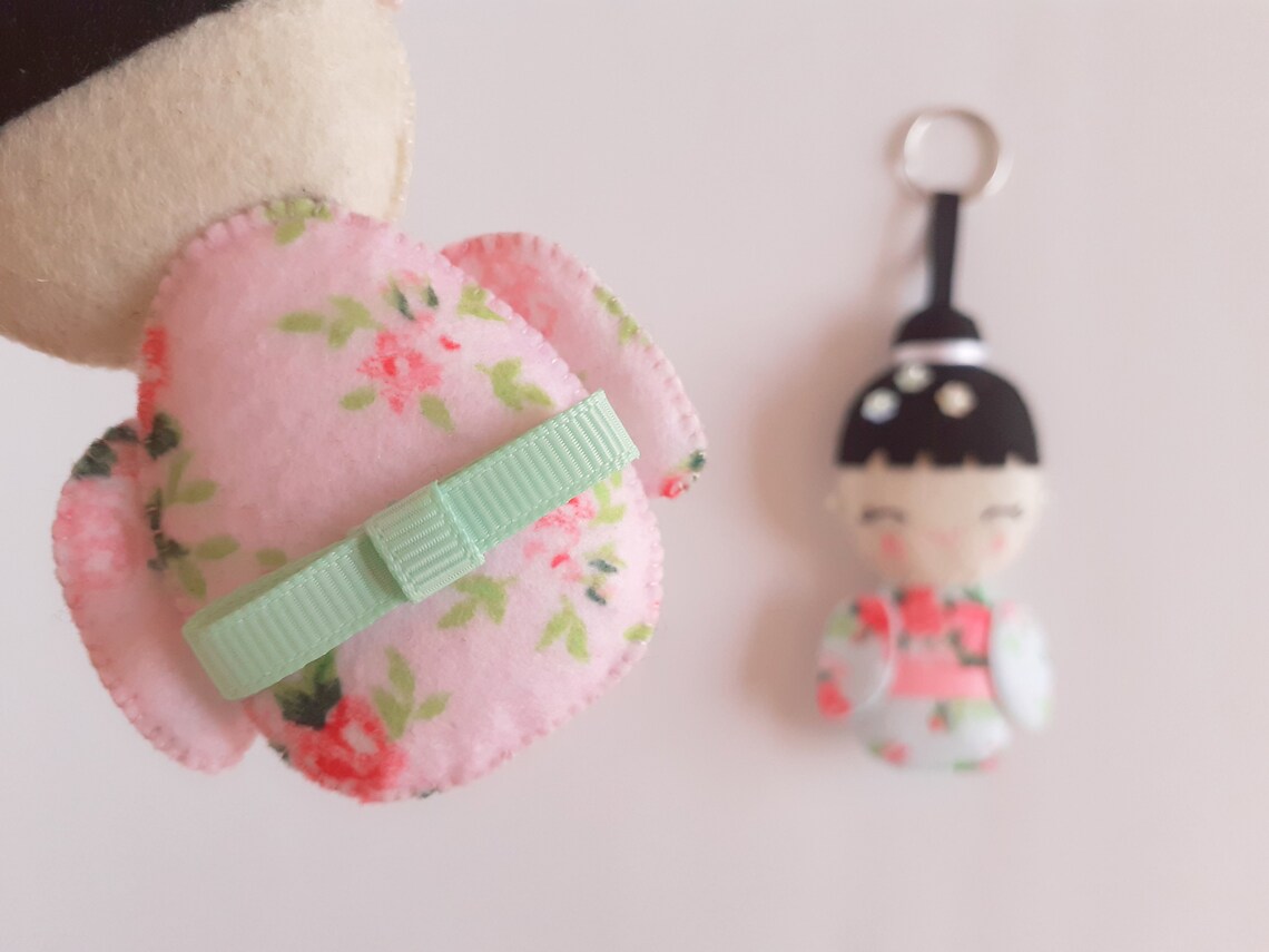 Kokeshi doll Keychain Japanese doll keychain Felt Kokeshi Etsy