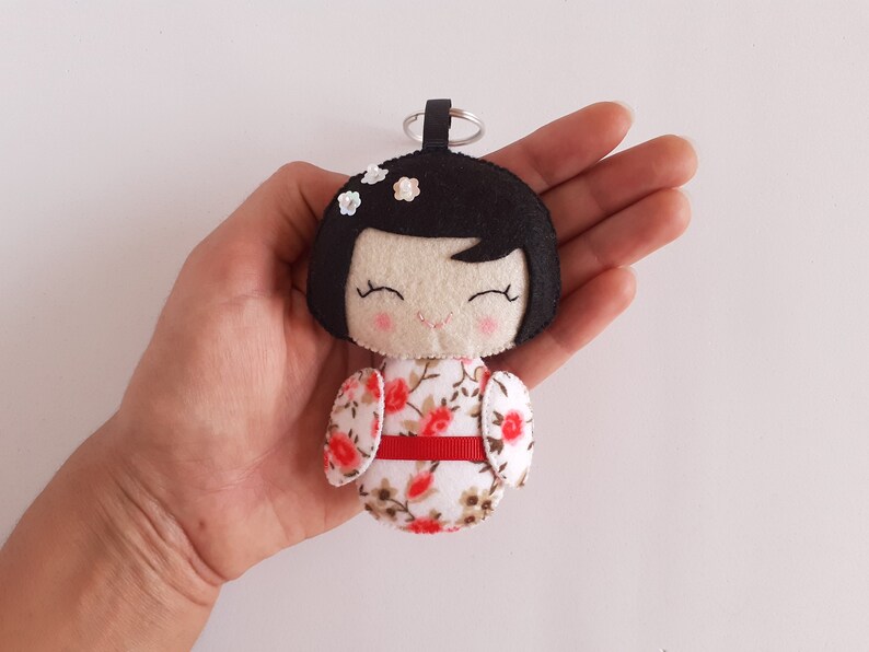 Kokeshi doll Keychain Japanese doll keychain Felt Kokeshi Etsy
