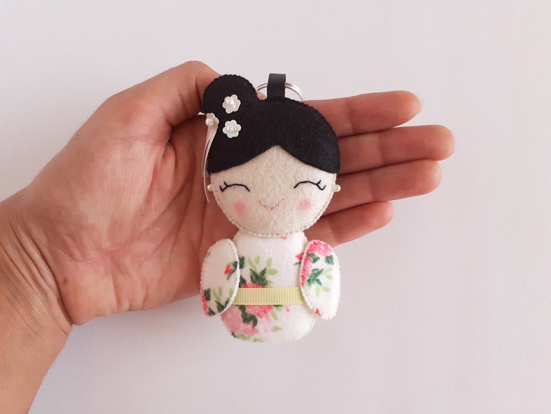 Kokeshi doll Keychain Japanese doll keychain Felt Kokeshi Etsy
