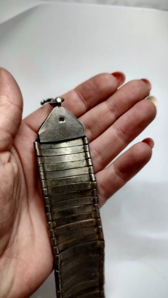 Vintage Indian Solid Silver Bracelet: Massive Cuf… - image 6