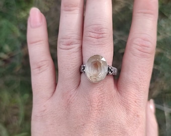 Vintage Sterling Silver Citrine Ring: Faceted Gemstone