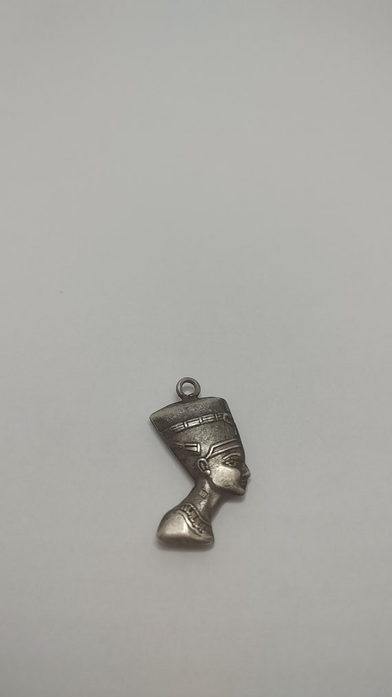 Vintage Sterling silver Nefertiti head pendant,Vi… - image 3