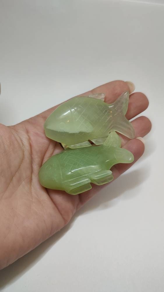 ヴィンテージ彫刻翡翠魚セット：風水オーナメント - Etsy 日本