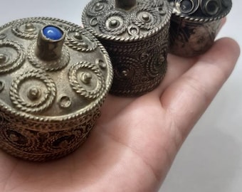 Gemstone pill box,vintage ornated small box