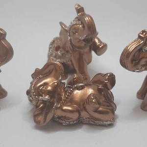 Set Elephants figurine,good luck gift,resin elephant figurine,elephants decor ornament