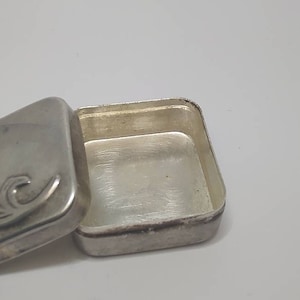 Vintage italian designer 800 silver snuff pill box,Vintage Sterling Silver Pill Box, Classic Design, Antique Trinket Box,Unique Gift Ideea