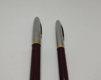 Vintage Sheaffer Fountain Pen Set: 14k Gold Nib, Retracting Pencil