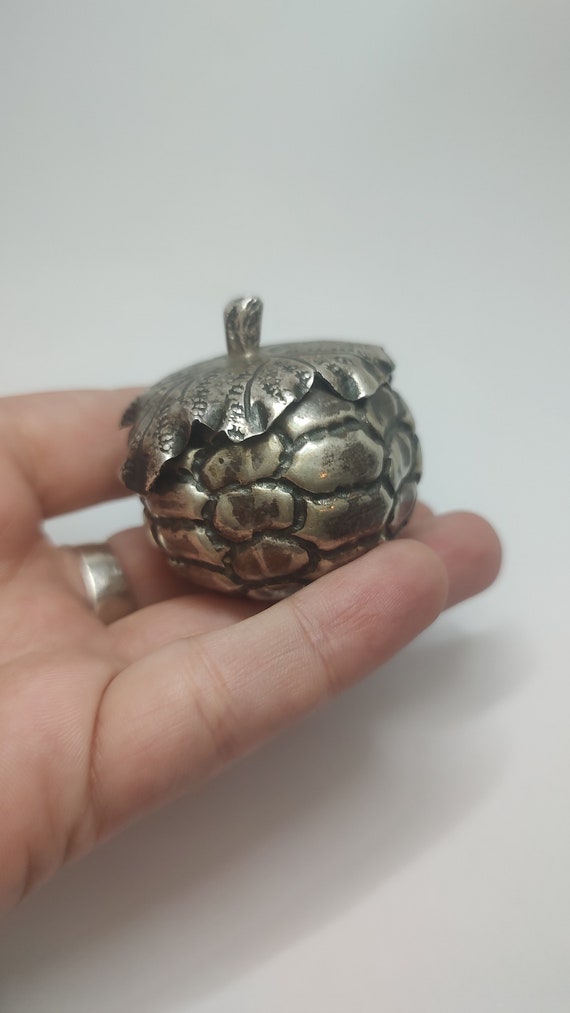 アンティーク 800 シルバー フルーツ 小物入れ：嗅ぎタバコ ピル