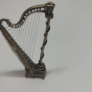Vintage 800 Silver Miniature Harp