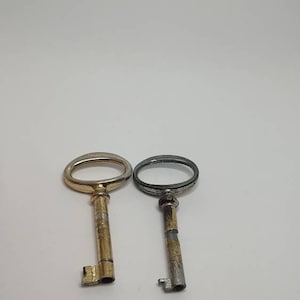 vintage large keys,collectable key