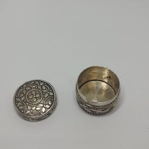 Antique hallmarked 800 silver pill box,solid silver round pill box,sterling snuff pill box