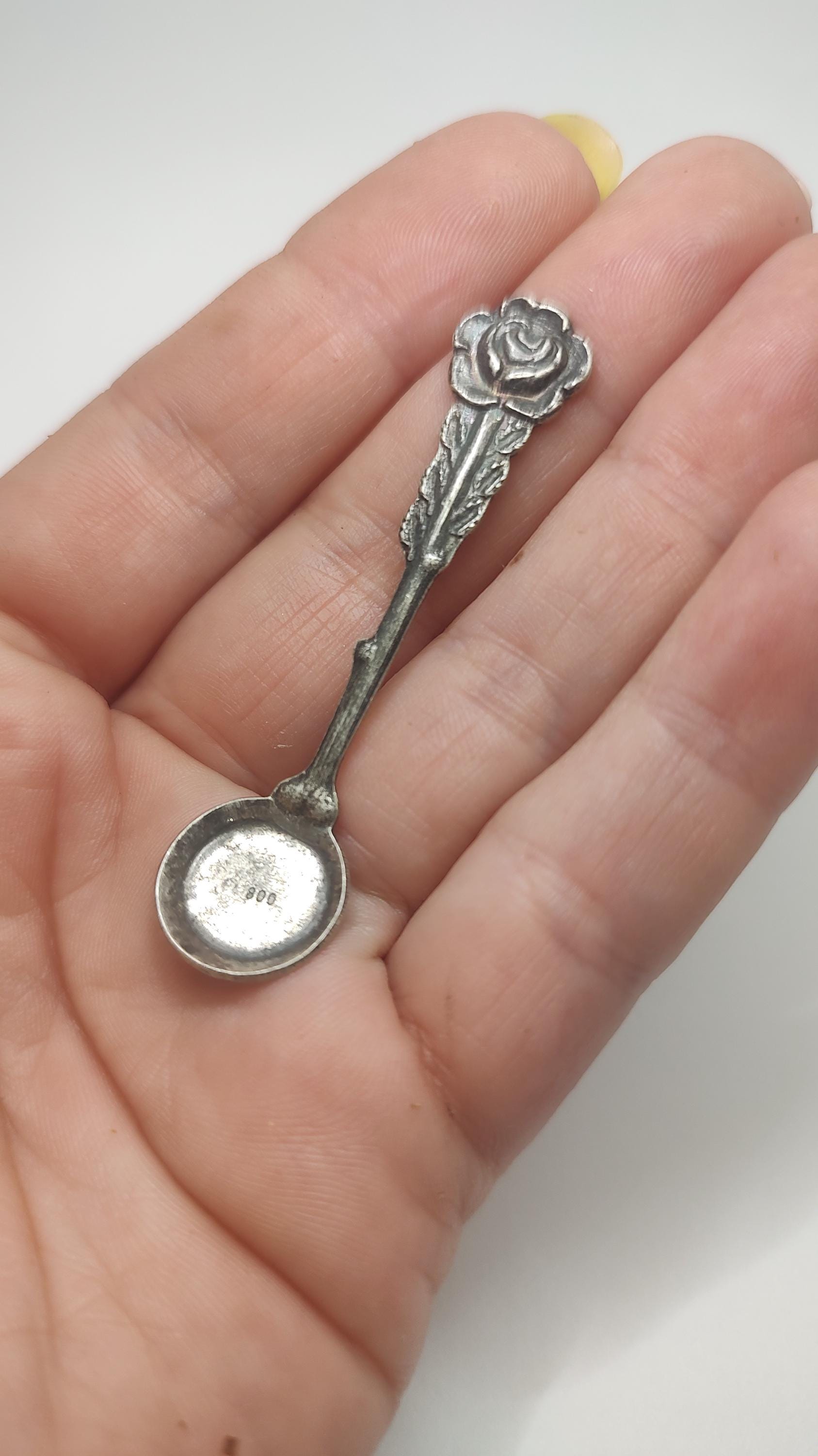 アンティークの刻印入り小型ソリッドシルバースプーン - Etsy 日本