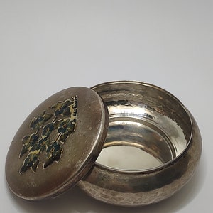 Vintage round solid silver trinket box