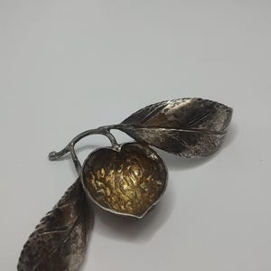 Seltene Designer Mario Buccelatti 925 Sterling Silber Nuss Blatt kleine Tablett Ornament, Vintage Buccellati Sterling Silber Vine Leaf Dish
