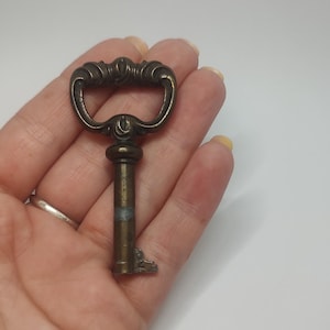 Antique French Brass Ornate Key: Collectible Cabinet Key