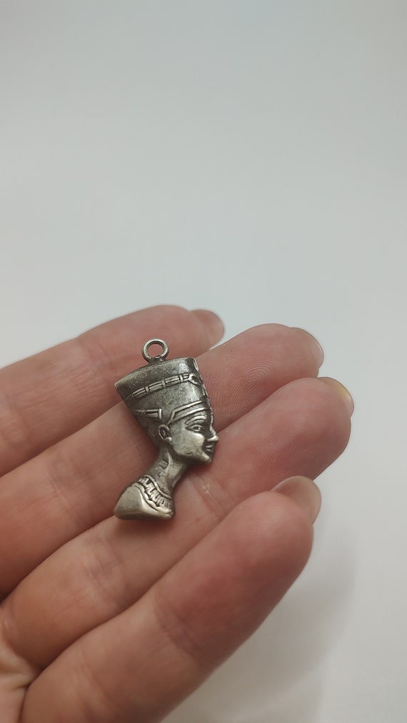 Vintage Sterling silver Nefertiti head pendant,Vi… - image 6