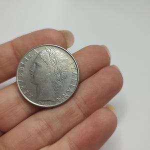 Vintage Italy 1982 100 lire coin, Italian Republic,Tree Minerva standing,Rare coin,43 years old,43th birthday, collectible coin