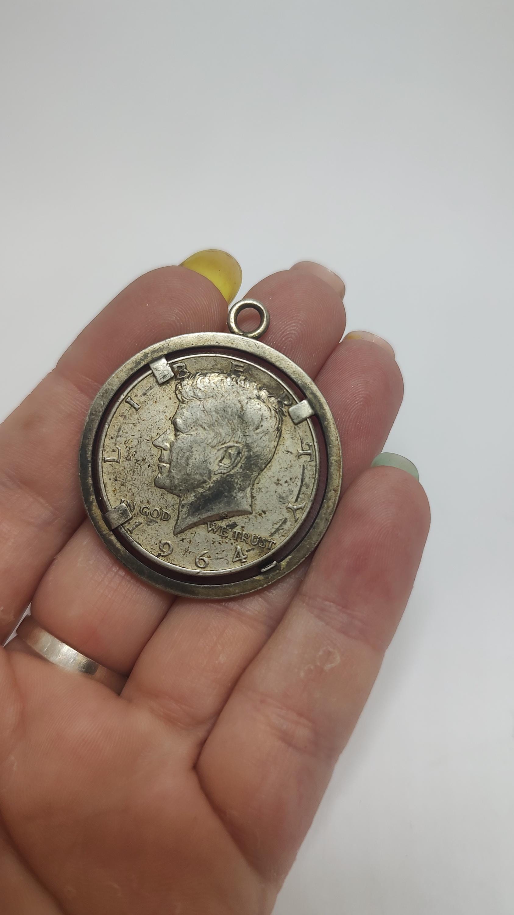 1964年ジョン・F・ケネディ銀貨50セント硬貨ペンダントネックレス 