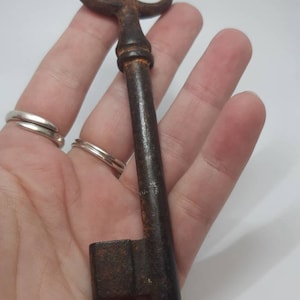 Large 18 century Metal key,antique door key,Large Door key,Large Antique Castel Metal Key