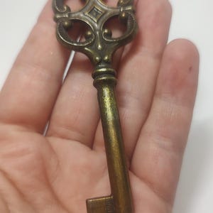 Antiker seltener Schweizer Huwil-Skelettschlüssel, Vintage Schweizer Schlüssel, Huwill-Schlüssel, Sammlerschlüssel, antiker Skelettschlüssel, Retro-Schlüssel, einzigartiger Schlüssel