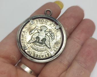 1964年ジョン・F・ケネディ銀貨50セント硬貨ペンダントネックレス
