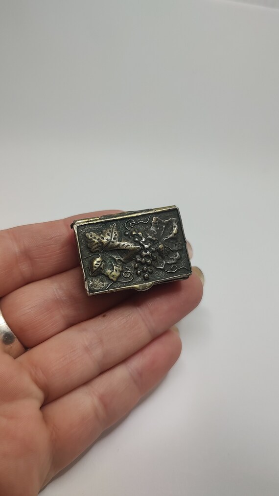Antique 800 Silver Pill Box – Grape Vine Design, Heavy Solid