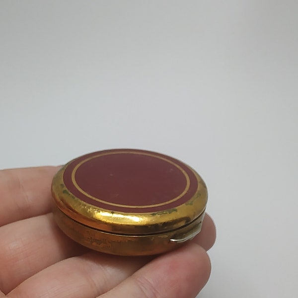 Stratton made in England pill box,guilloche metal tiny box