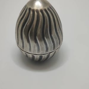 Rare italian designer Pampaloni 925 silver egg box ,Italian designer Pampaloni sterling silver trinket box