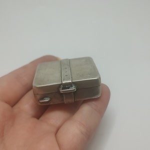 Vintage sterling silver square box,trinket box,snuff box,silver pill box