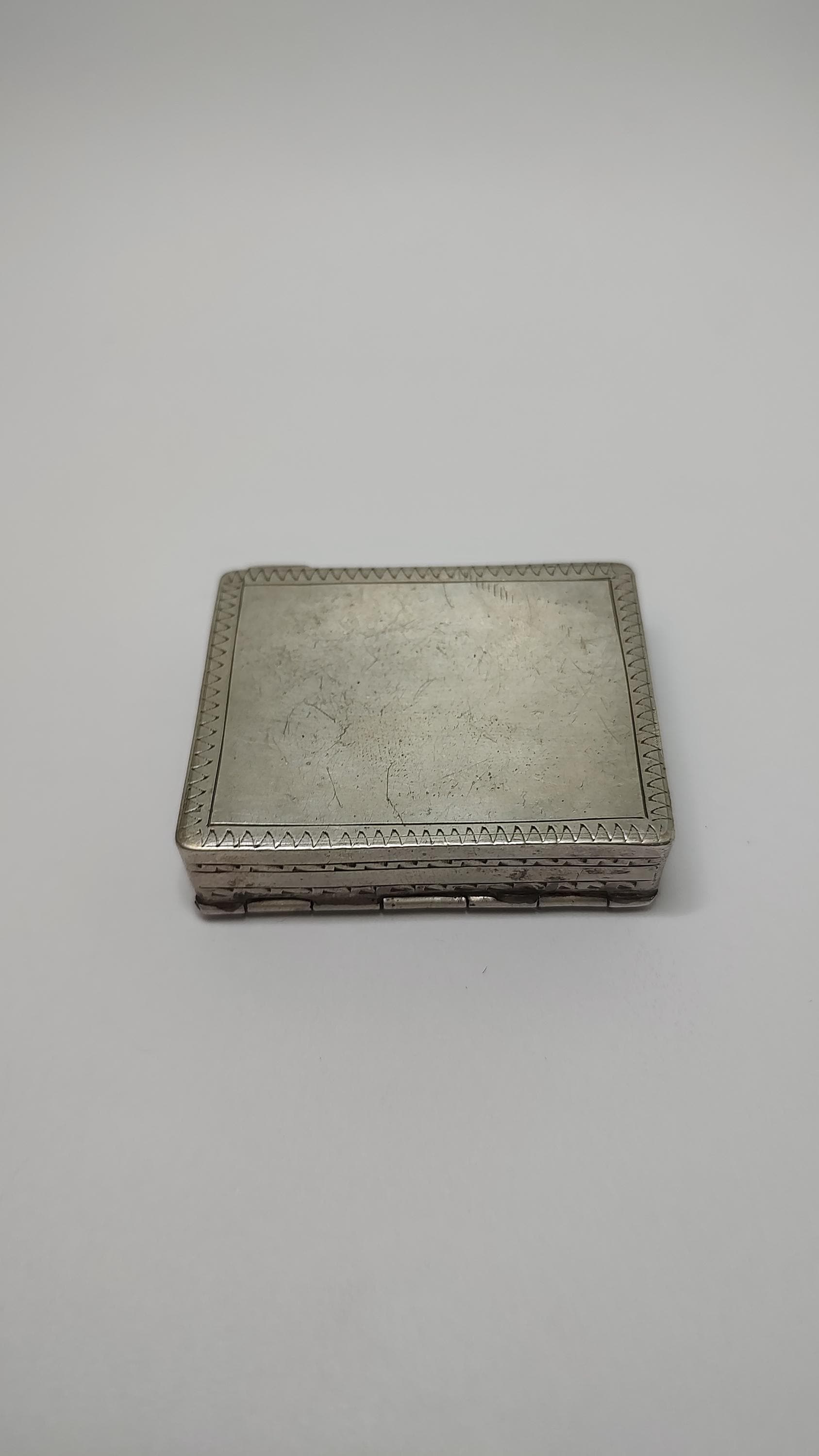 Vintage ALBO825 Snuff Pill Box アルボ825 Rare Art Deco Solid Silver Pill Snuff Box,800 Silver