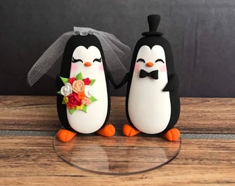 Penguin Wedding Cake Topper, Love Birds Cake Topper, Penguin Bride and Groom, Mr and Mrs Penguins, Cute Wedding Cake topper