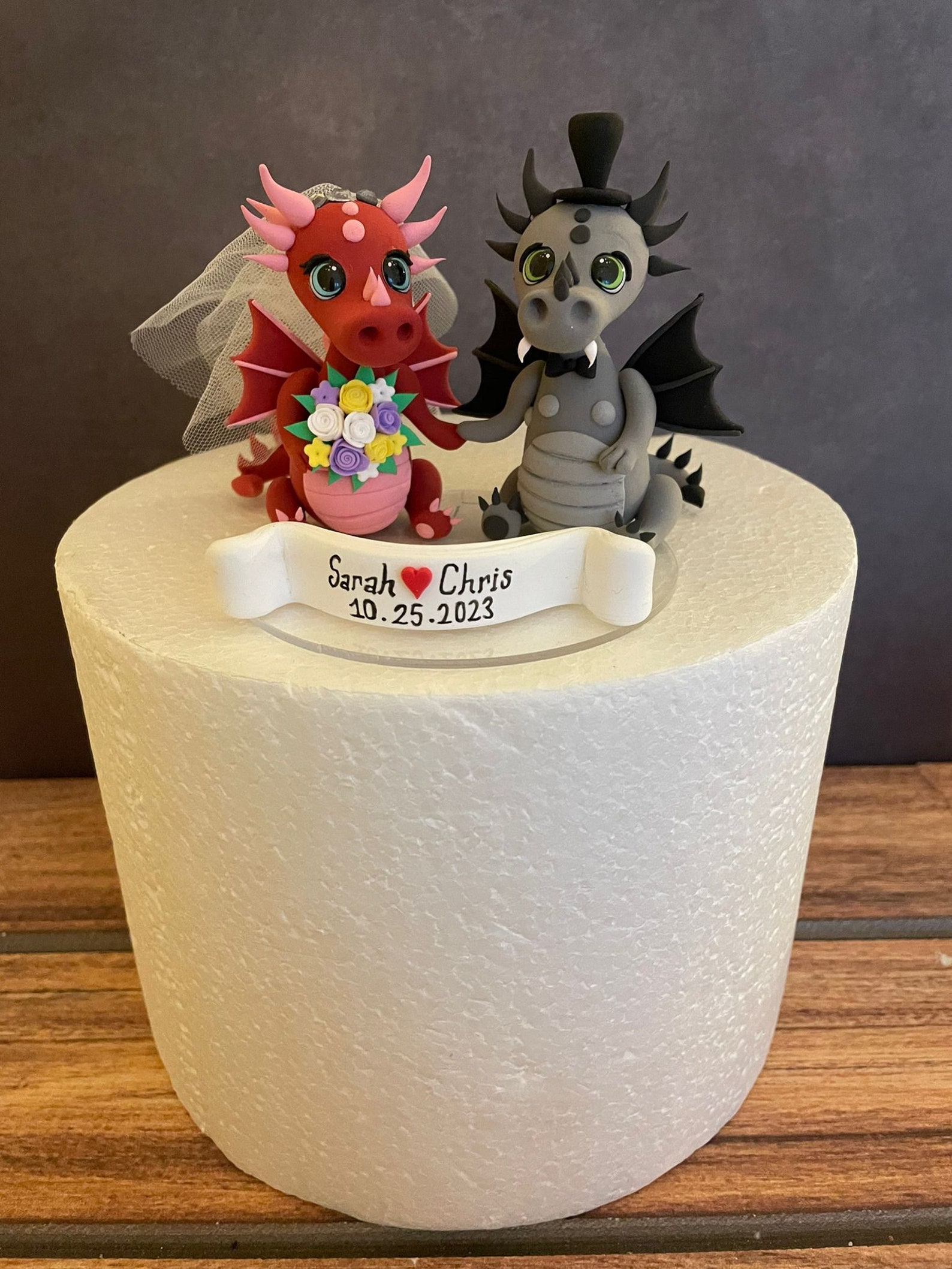 Dragon Wedding Cake Topper, Fantasy Dragon Couple, Cute Wedding Cake Dragon Wedding Cake Topper, Fantasy Dragon Couple, Cute Wedding Cake