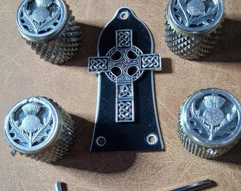 Perillas de control de velocidad y cubiertas de armadura Custom Guitar Ltd Custom - Thistles @ Custom Ltd Edition.