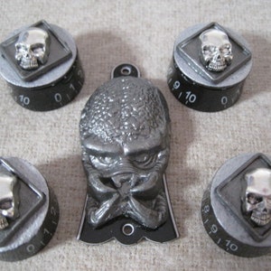 Guitar Custom Ltd Editions : Control Knobs & Truss Covers Custom - The Predators Set. A Custom Ltd Edition